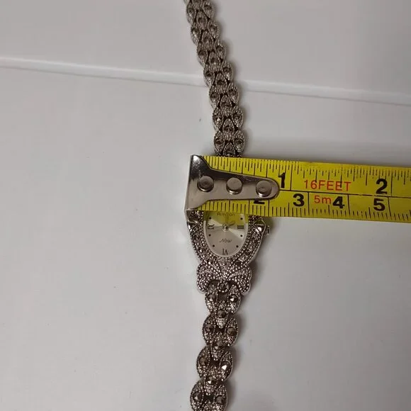 Very Pretty Armitron Now Watch - Picture 12 of 15